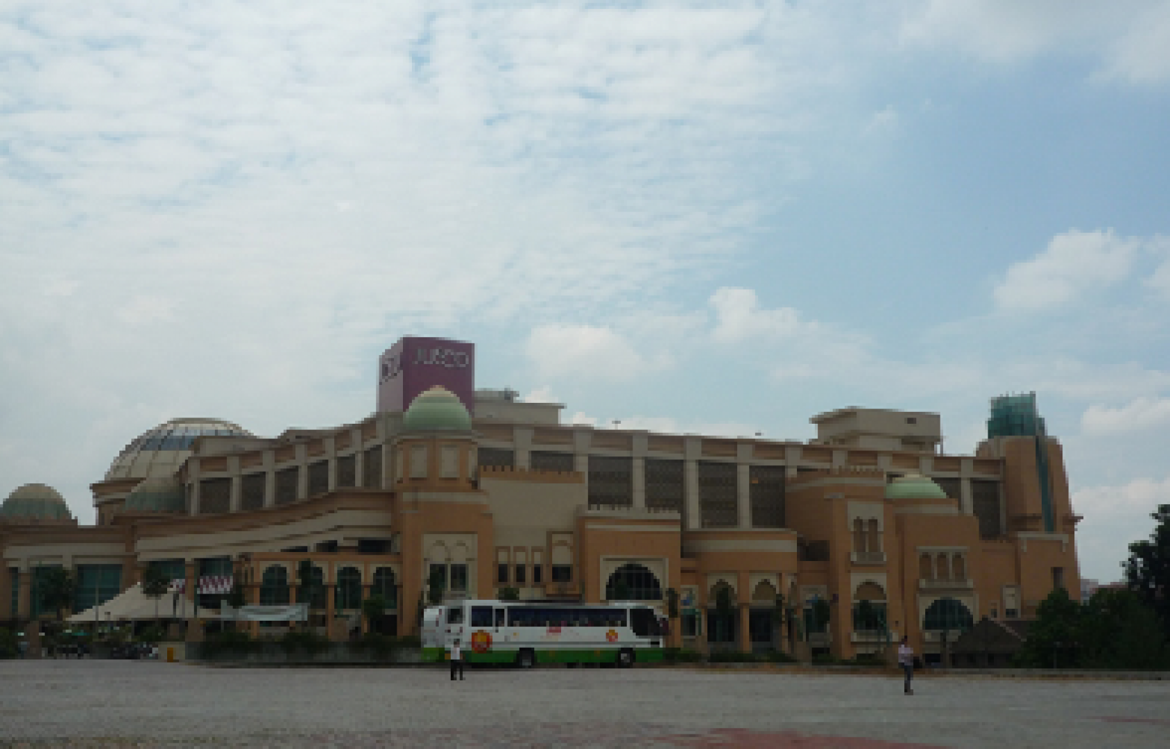 tomaz sunway pyramid